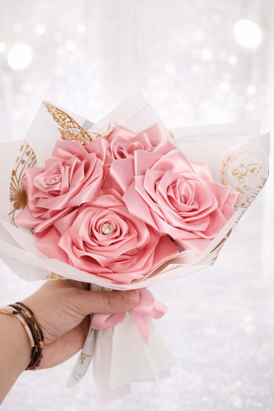 Ramo de Rosas Eternas Rosa Satinado